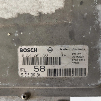Peugeot Citroen ECU / 0261204788 / 9631528780 / BOSCH