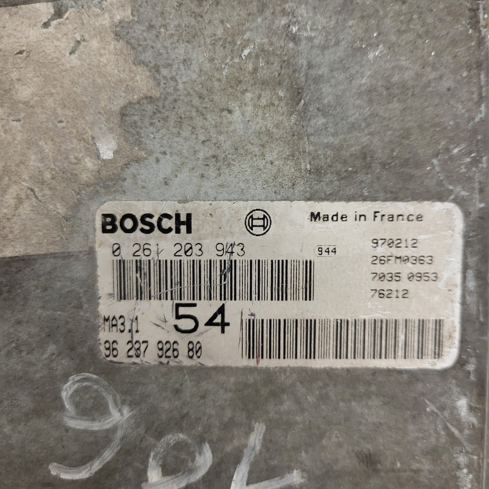 Peugeot 106 Citroen Saxo 1.1 ECU / 0261203736 / 96203998980 / MA3.1 / BOSCH