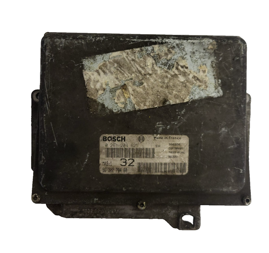 PEUGEOT CITROEN 106 SAXO ECU / 0261204625 / 9630278480 / MA3.1 / BOSCH