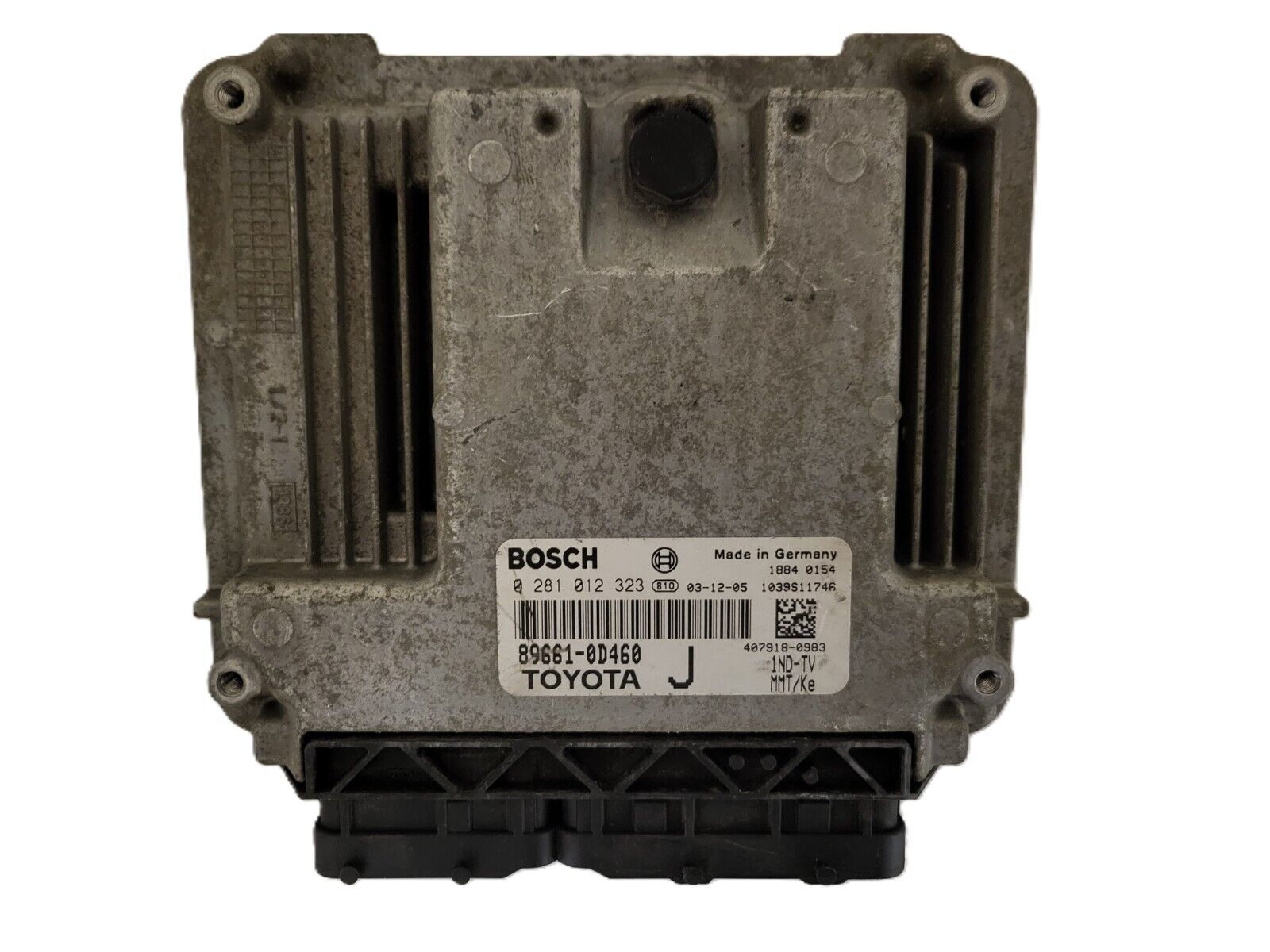 TOYOTA YARIS 1.4D ECU / 0281012323 / 89661-0D460 / BOSCH