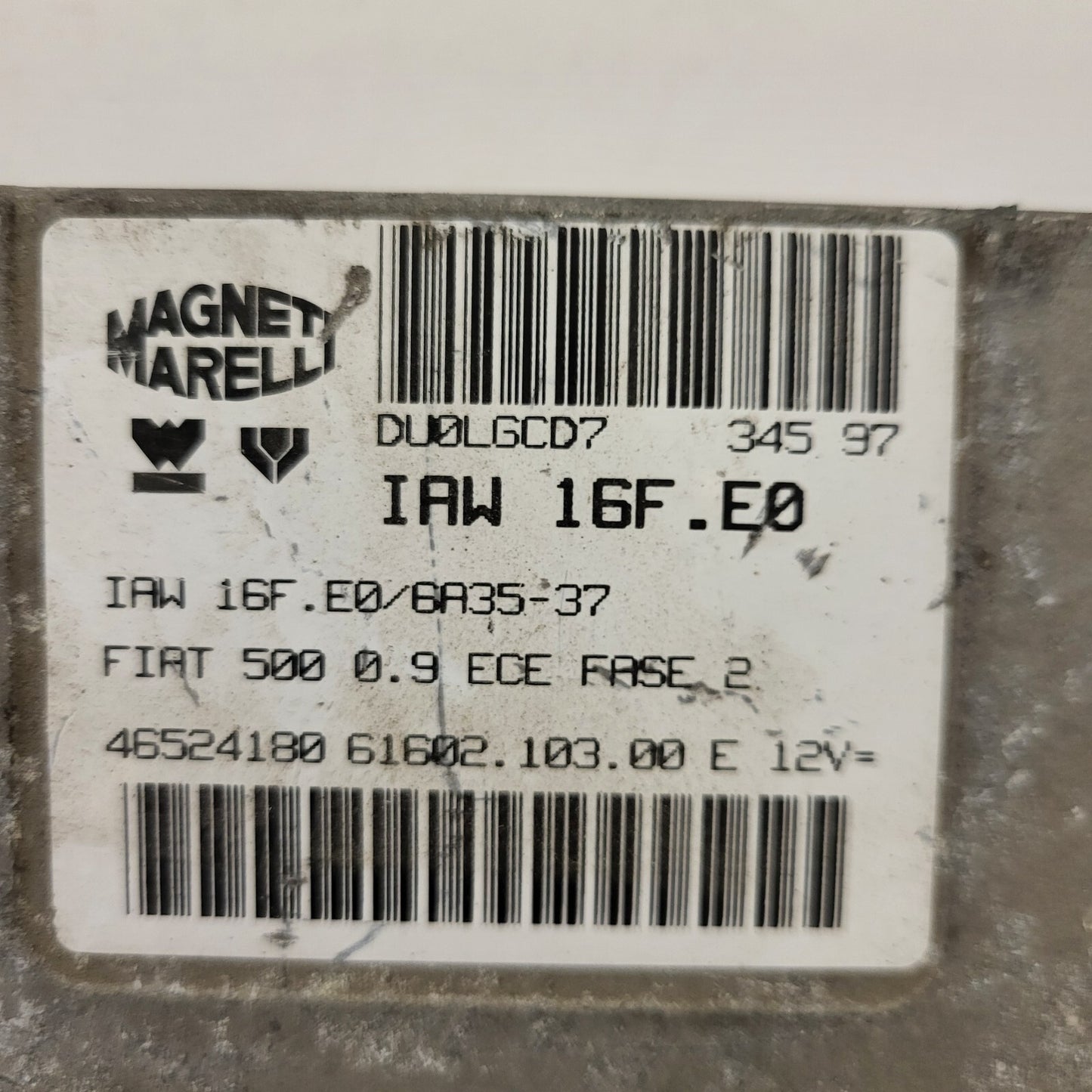 Fiat 500 0.9 ECU / IAW 16F.E0 / 46524180 / 61602.103.00 / MAGNETI MARELLI 