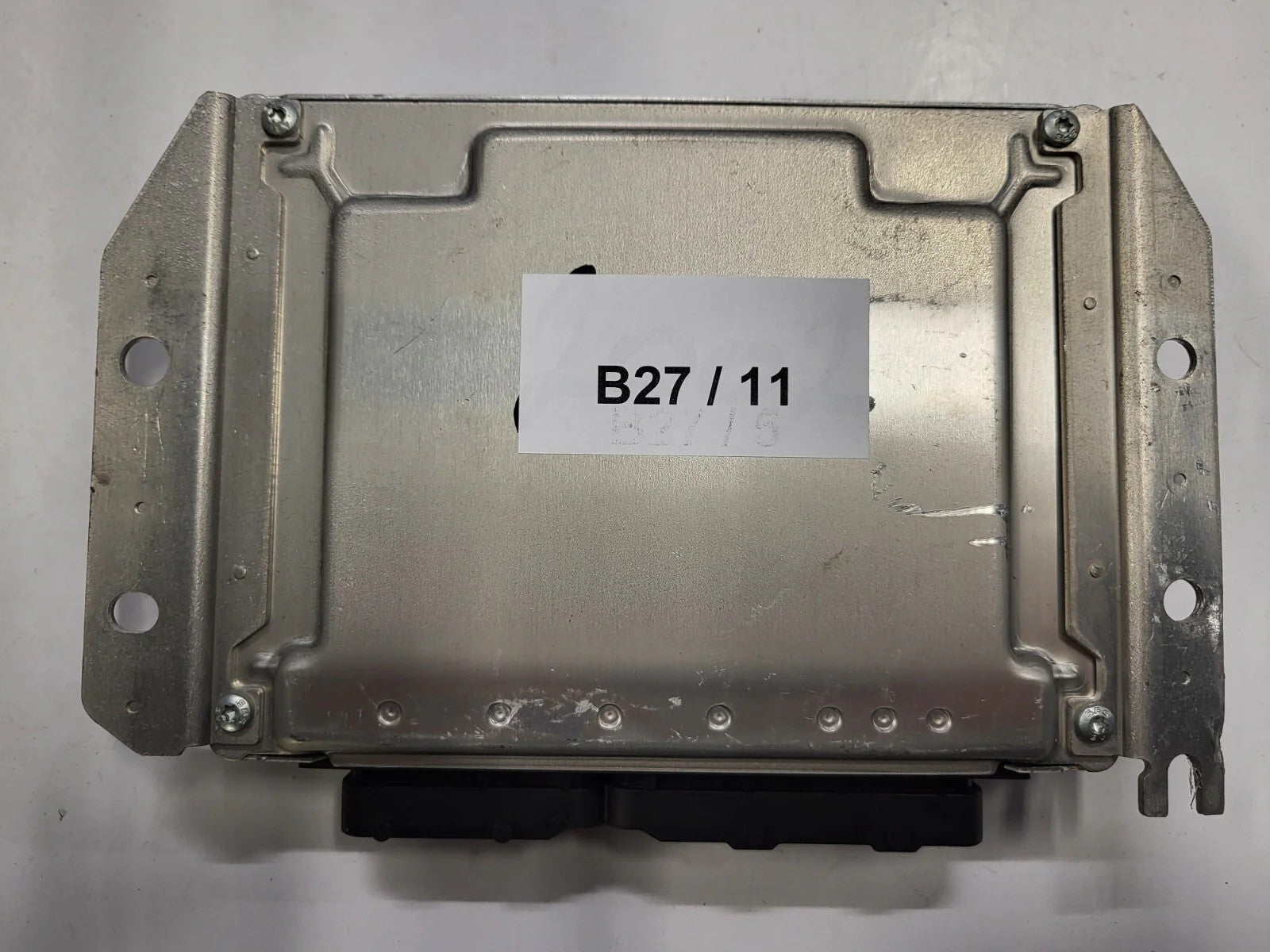 Kia 1.5 CRDI ECU / 0281011878 / 39101-2A110 / 99ULMI03 / BOSCH