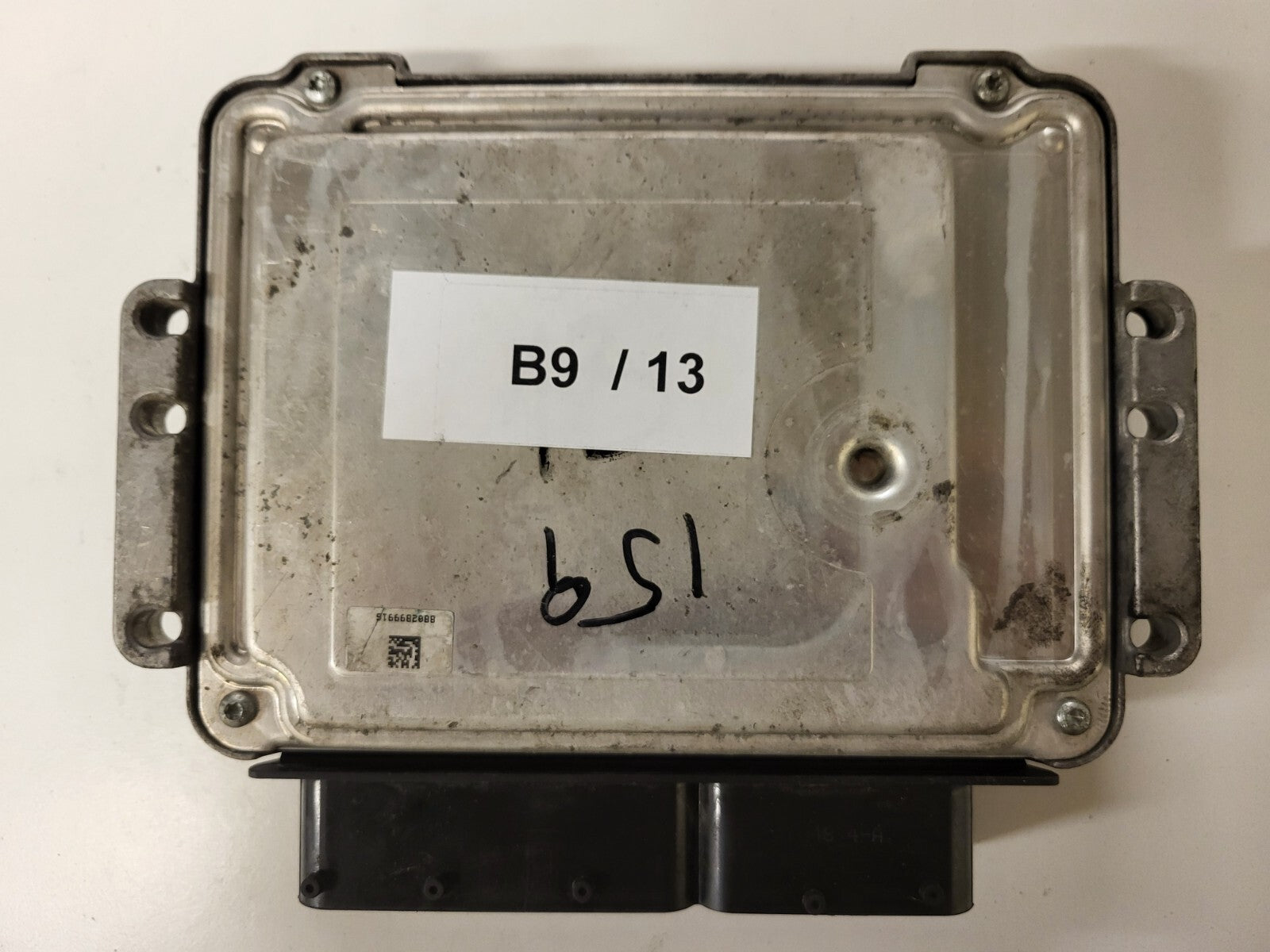 ALFA ROMEO 159 ECU / 0281013576 / 518223650 / BOSCH