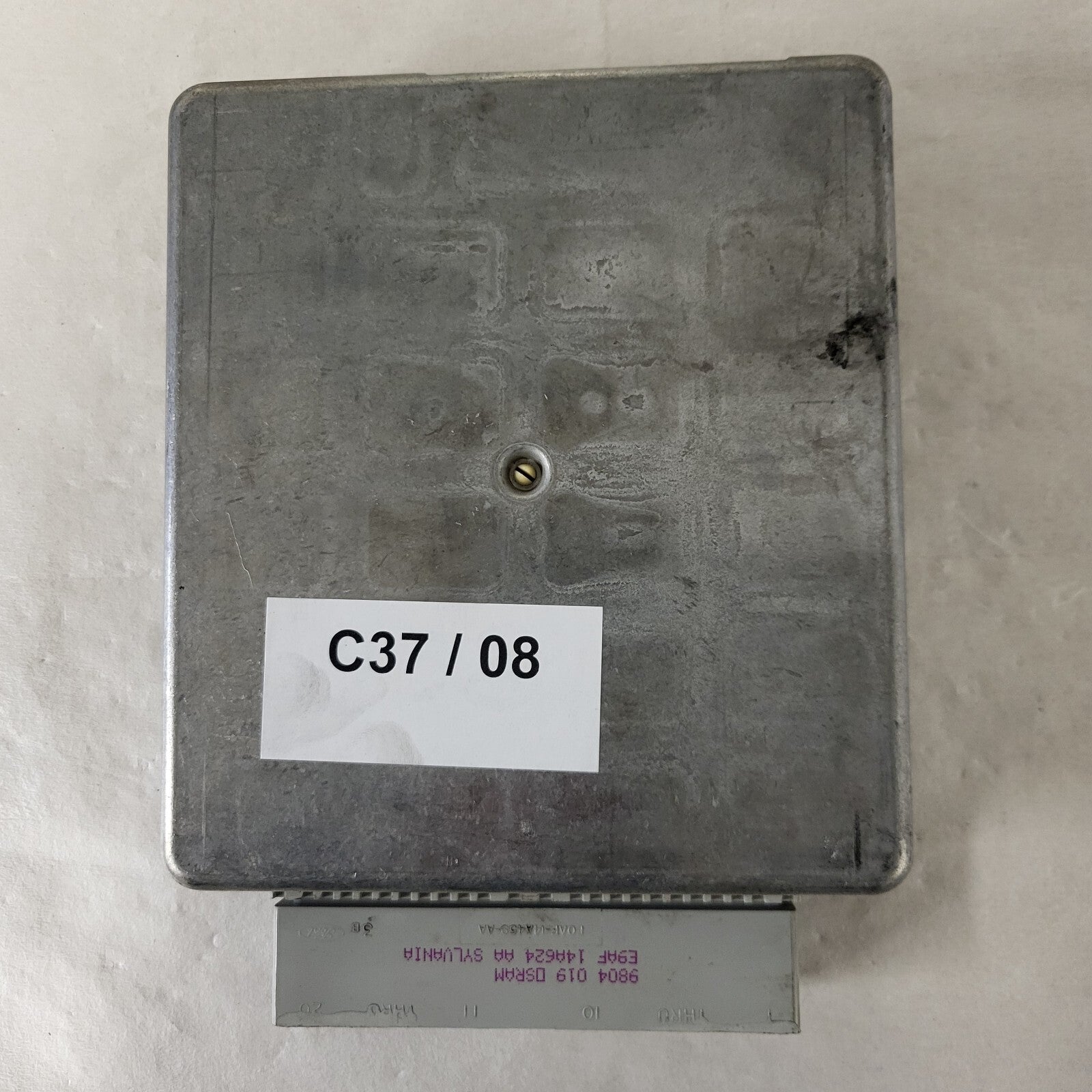 Ford ECU / 98KB-12A650-DA / 98KB12A650DA / AREA / LPE-627 / EEC-V