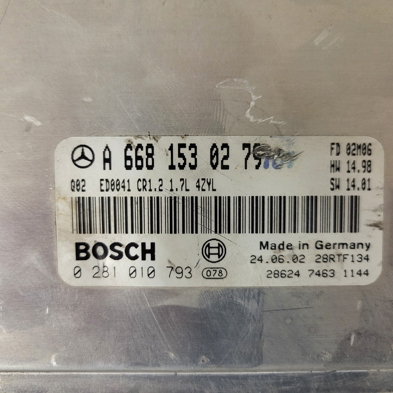 MERCDES BENZ ECU / A6681530279 / 0281010793 / ED0041 CR1.2 / BOSCH