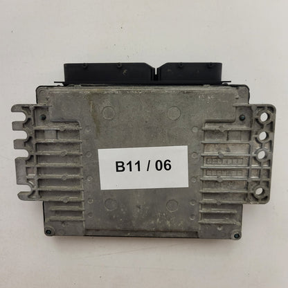 NISSAN MICRA ECU / MEC32-040 / U3 / G3 / HITACHI