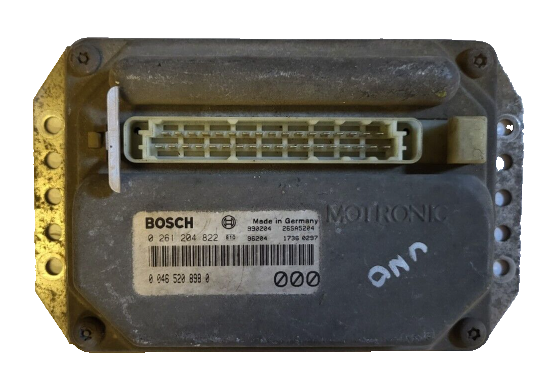 FIAT UNO ECU / 0261204822 / 00465208980 / BOSCH