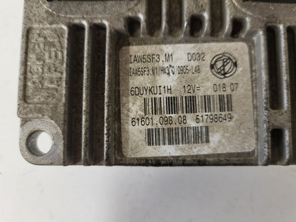 FIAT GRANDE PUNTO ECU / IAW 5SF3.M1 / 51798649 / 61601.098.08 / HW300 / MAGNETI 