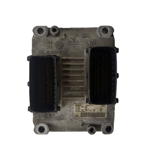 LANCIA YPSILON Y ECU / 0261206984 / 00468019630 / ME73H4L001 / BOSCH