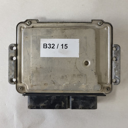 OPEL ASTRA H ECU / 0281012122 / 55198054  / AL / BOSCH