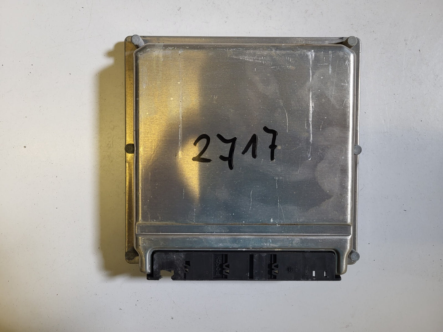 MERCEDES BENZ ECU / A0305455932 / 0261206971 / BOSCH