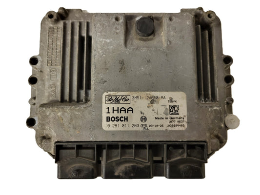 FORD FOCUS ECU / 3M51-12A650-MA / 0281011263 / 1HAA / BOSCH