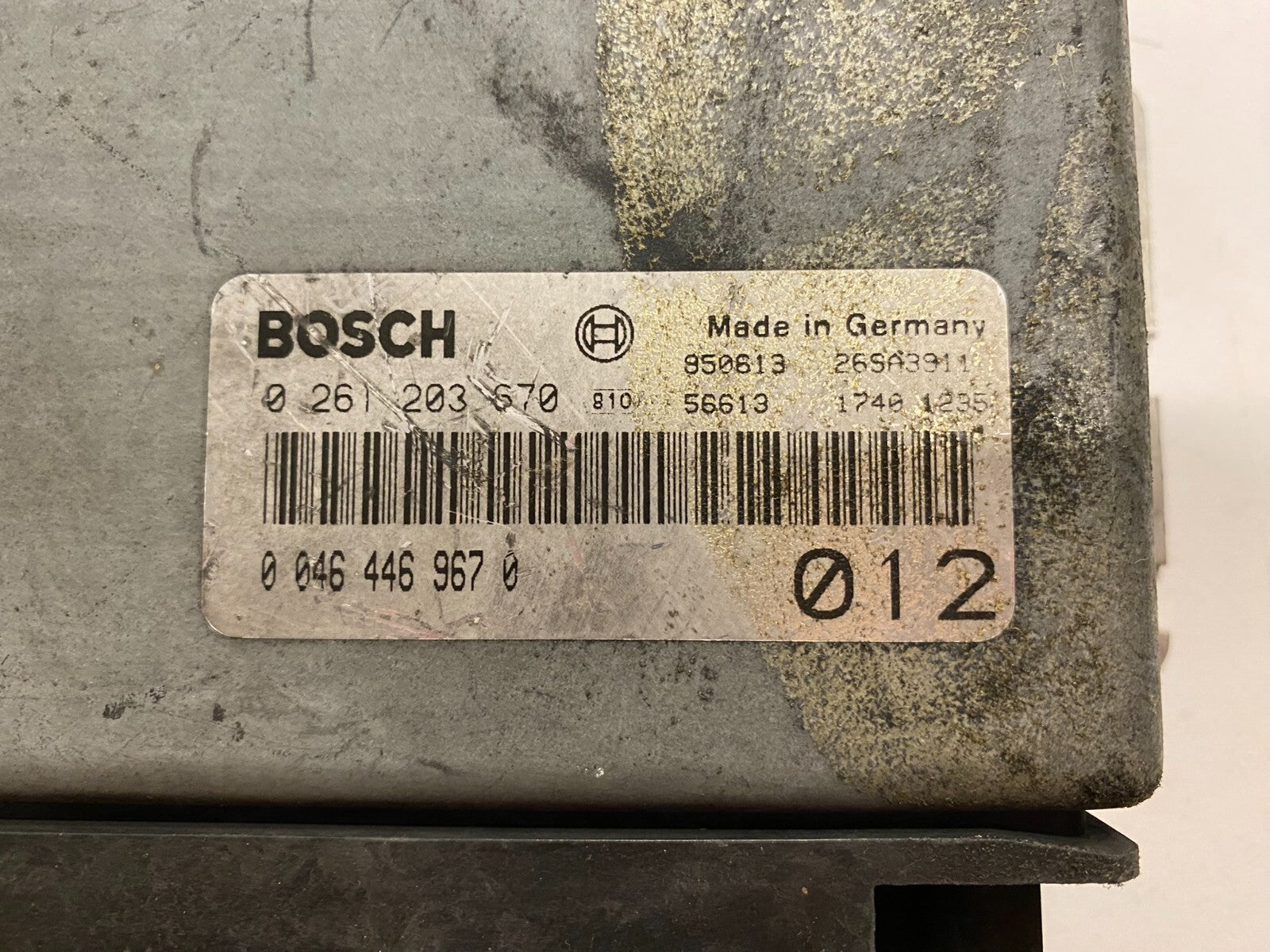 LANCIA ECU / 0261203670 / 00464469670 / 26SA3911 / BOSCH