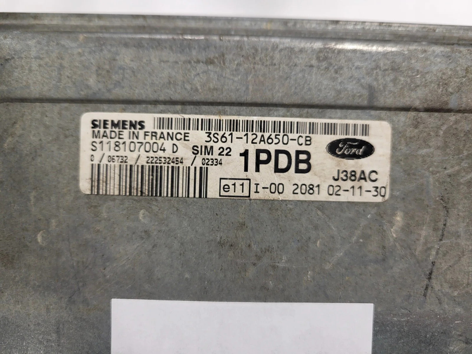 Ford ECU / S118107004D / 3S61-12A650-CB / 1PDB / SIM22 / J38AC / SIEMENS