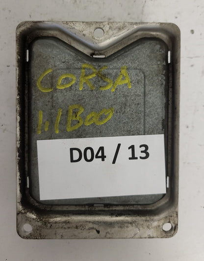Opel Corsa 1.0 ECU / 0261204058 / 90532609 / RY / BOSCH