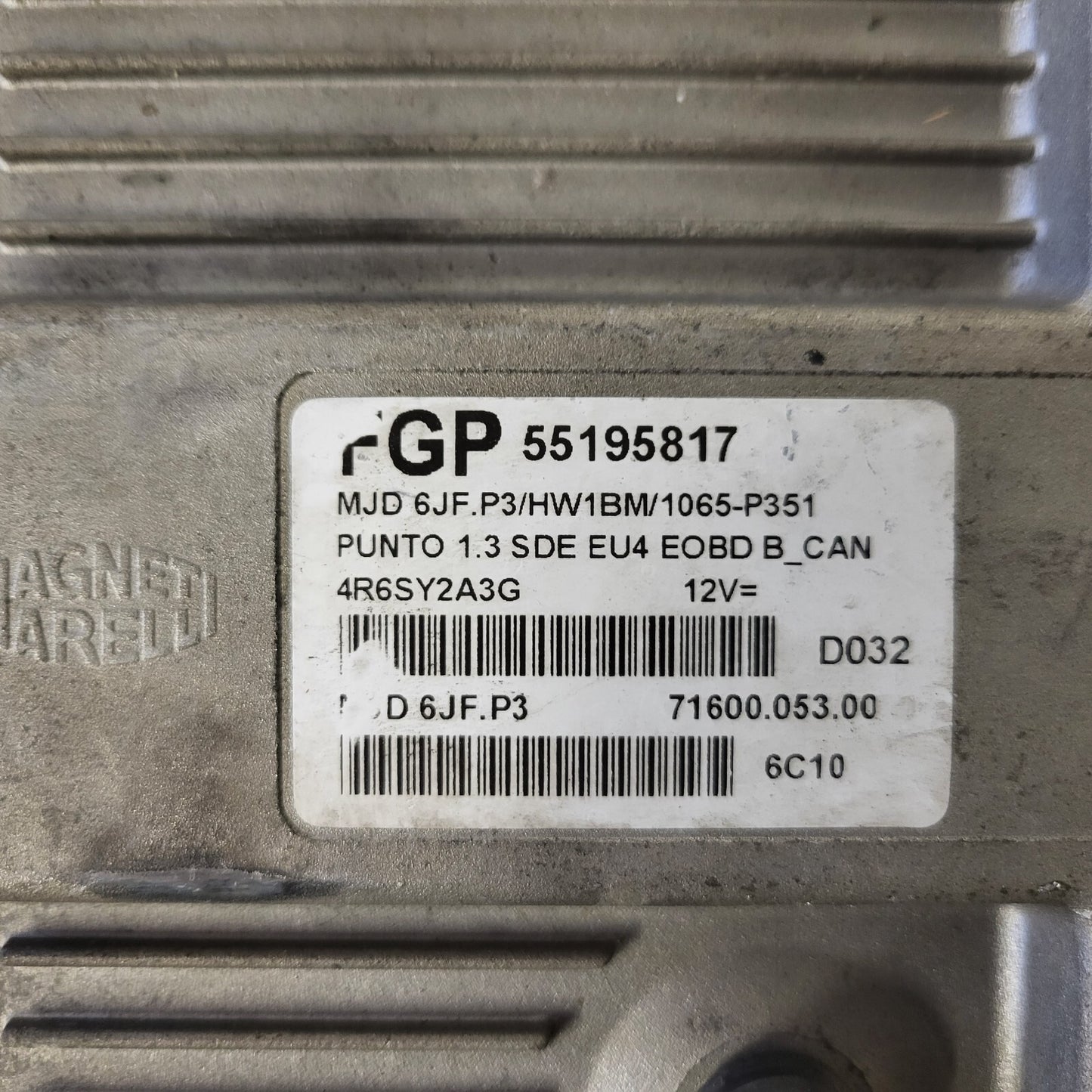 FIAT PUNTO ECU / MJD 6JF.P3 / 55195817 / HW1BM / 71600.053.00 / MAGNETI MARELLI
