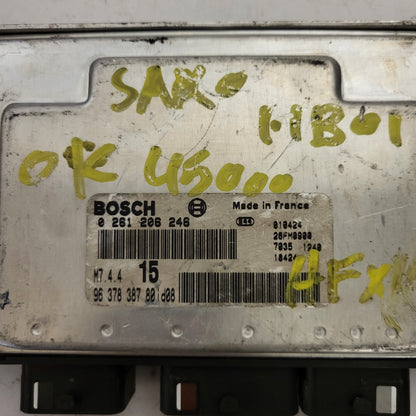 Peugeot Citroen ECU / 0261206246 / M7.4.4 / 9637838780 / BOSCH