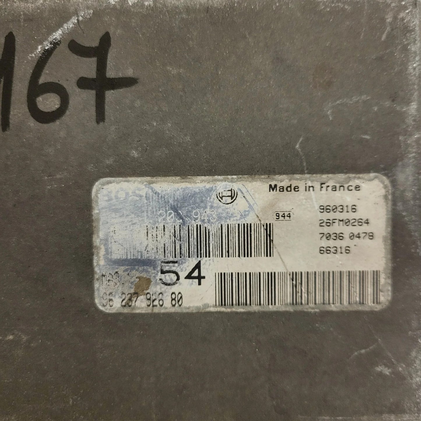 Peugeot 106 Citroen Saxo 1.1 ECU / 0261203736 / 96203998980 / MA3.1 / BOSCH