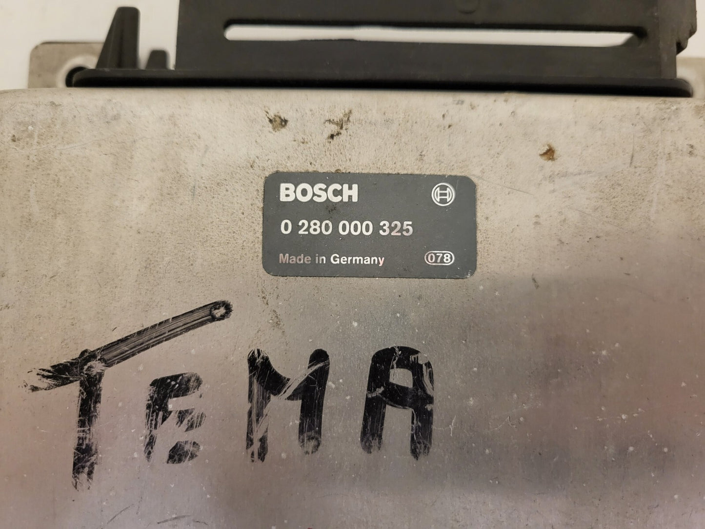 FIAT LANCIA CROMA THEMA TURBO ECU / 0280000325 / BOSCH