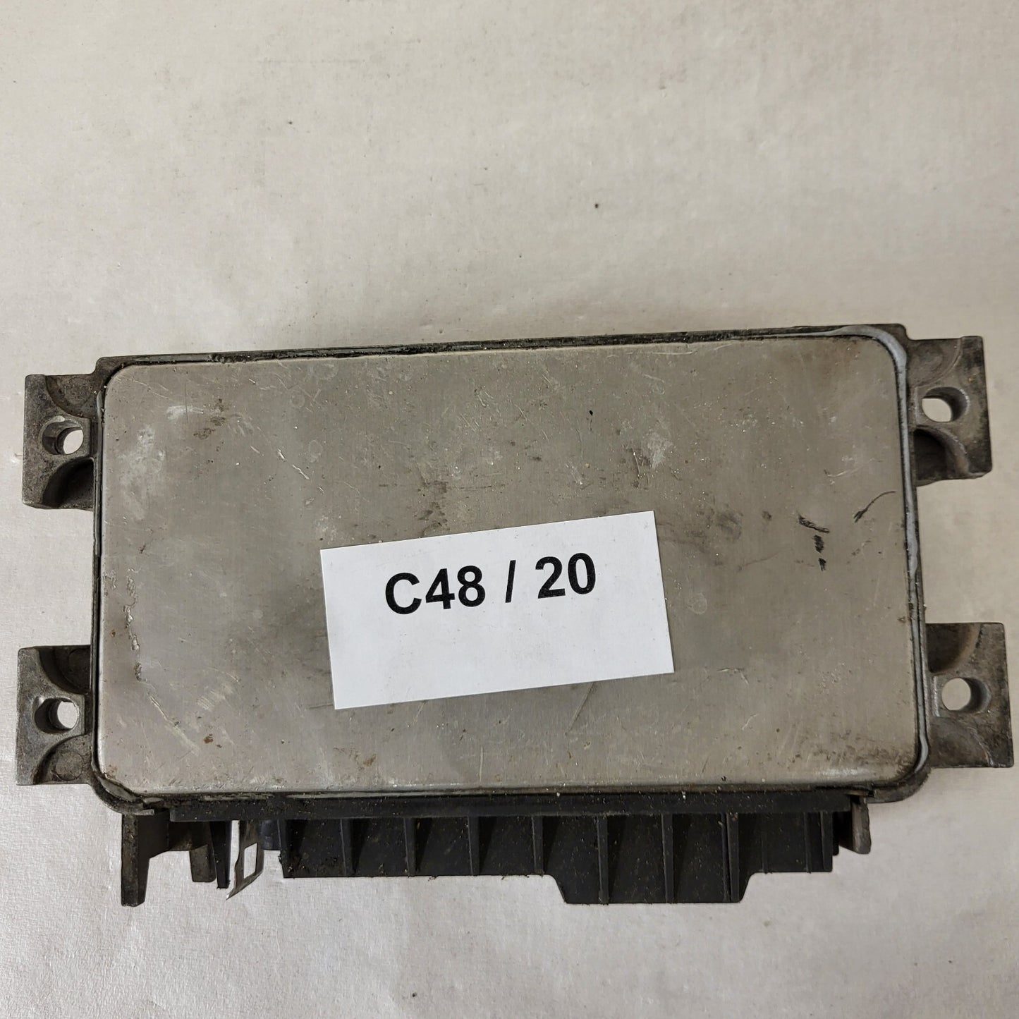 LANCIA Y 1.2 ECU / IAW 16F.ET / 46524188 / 61602.108.00 / MAGNETI MARELLI 