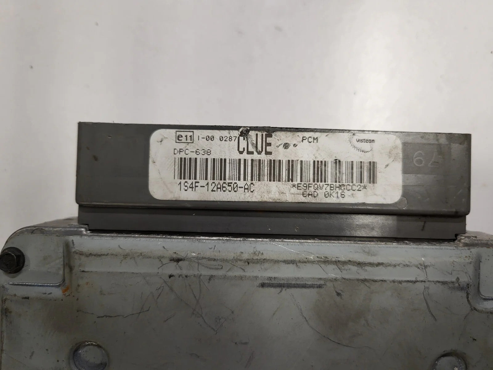FORD FOCUS ECU / 1S4F-12A650-AC / CLUE / DPC-638 / PCM / VISTEON