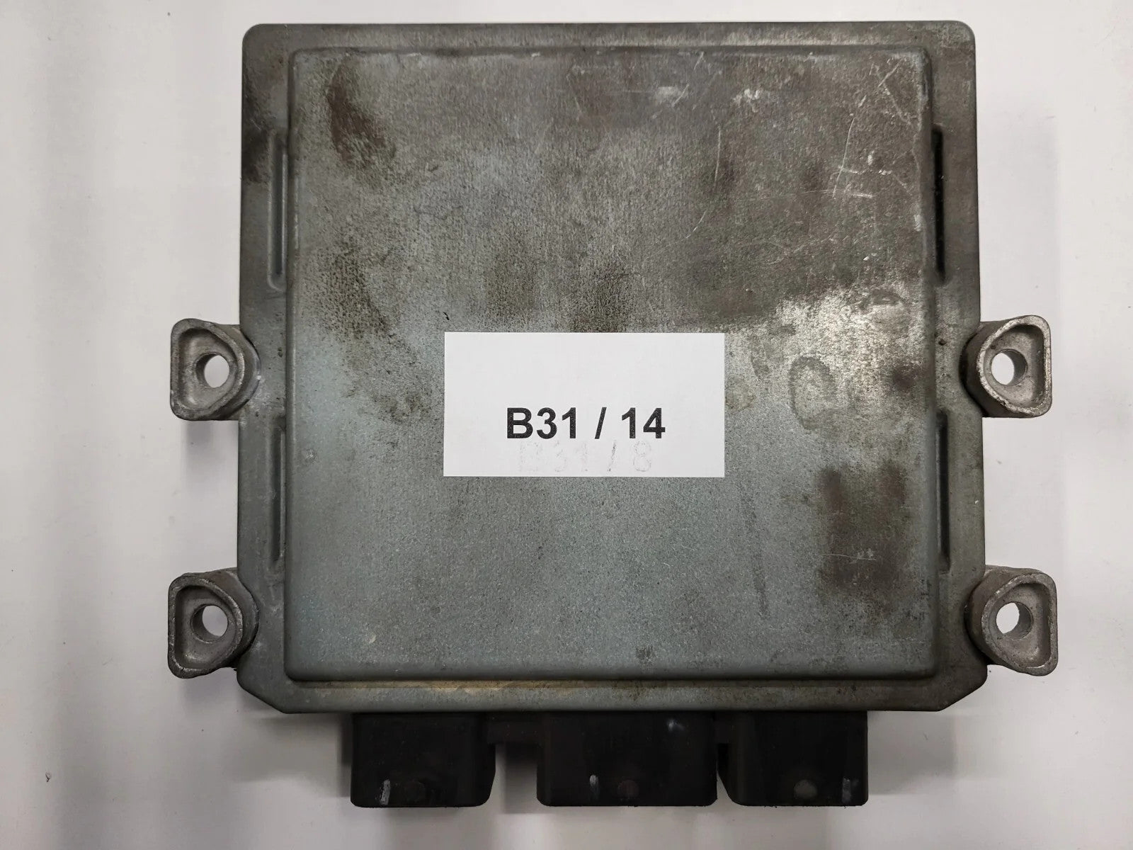 FORD FIESTA ECU / 7S61-12A650-AA / 5WS40433A-T / 2CLA / SID804 / J38AC SIEMENS