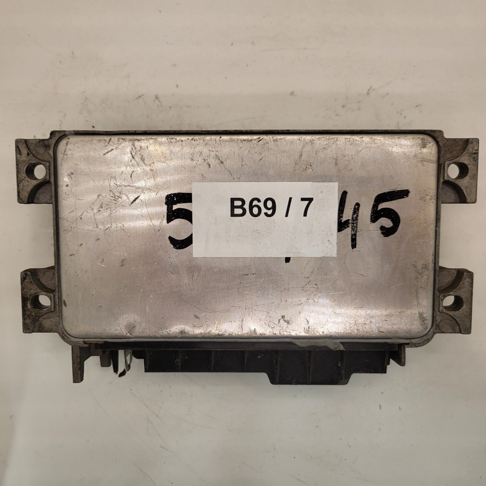 FIAT PUNTO LANCIA Y 1.1 ECU / IAW 16F.EB / 46480662 /  IAW16F.EB / MAGNETI MAREL