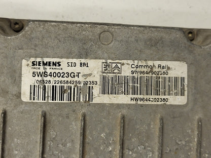 PEUGEOT CITROEN ECU / 5WS40023G-T / 9647902380 / 9644302380 / SID801 / SIEMENS