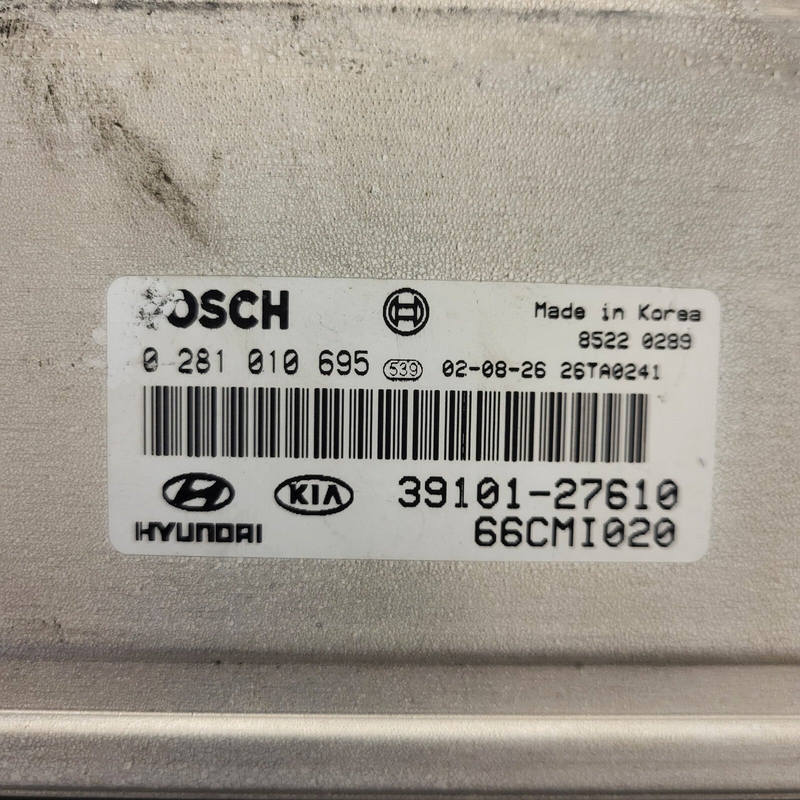 HYUNDAI MATRIX ECU / 0281010695 / 39101-27610 / 66CMI020 / BOSCH