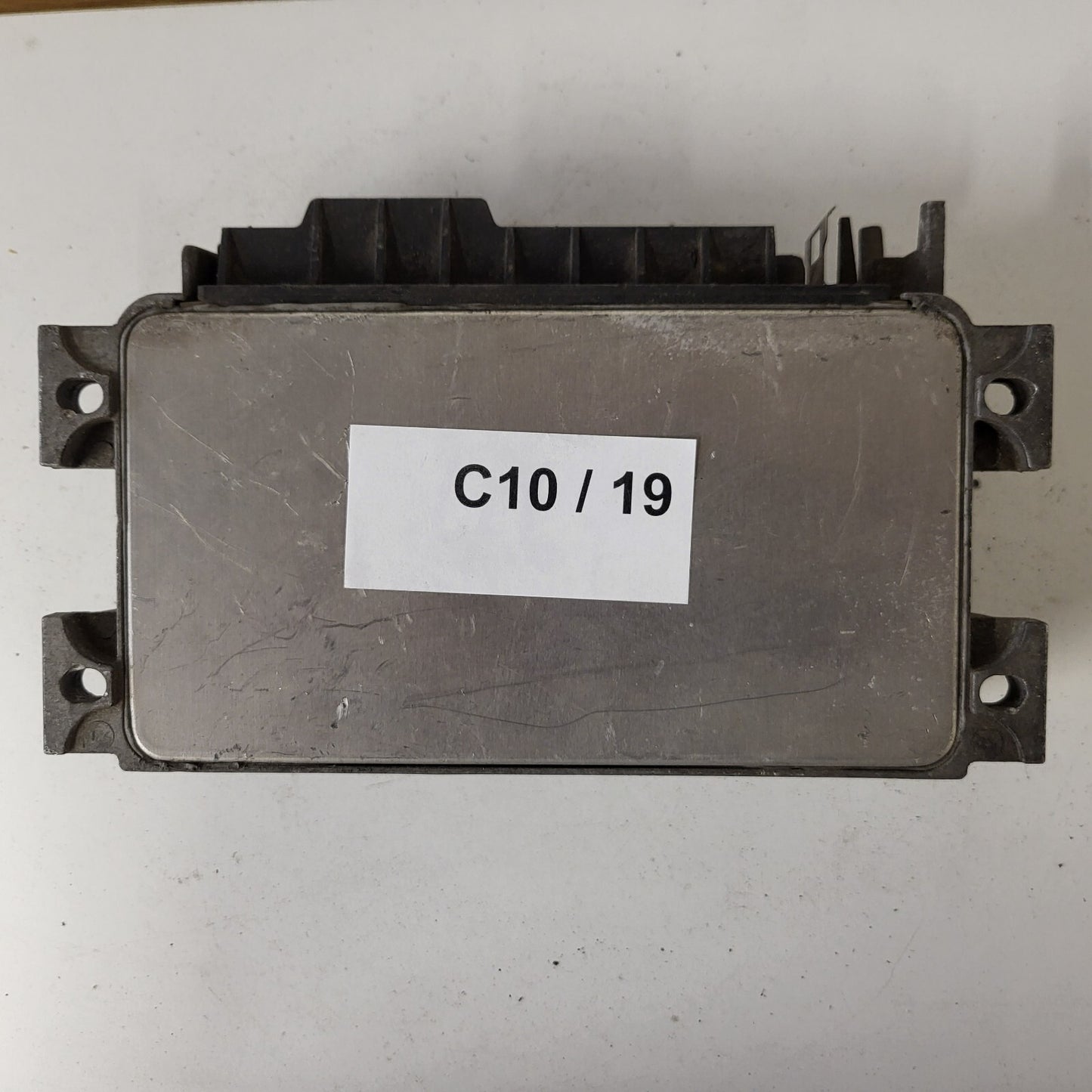 FIAT 600 1.1 ECU / IAW 16FM.E6 / 46555916 / 61602.097.03 / MAGNETI MARELLI