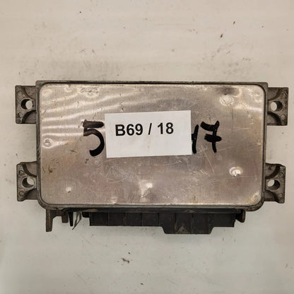 Fiat Punto 1.1 ECU / IAW 16F.EB / 7795574 / 61602.063.01 / MAGNETI MARELLI
