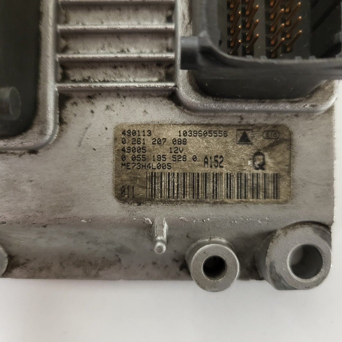 LANCIA YPSILON Y ECU / 0261207088 / 055195528 / 00551955280 / / BOSCH