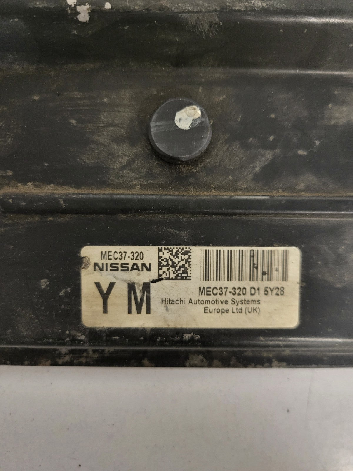 NISSAN MICRA ECU / MEC37-320 / D1 / YM / HITACHI