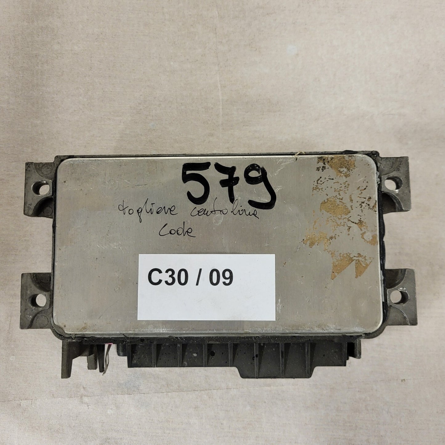 FIAT 600 1.1 ECU / IAW 16FM.E6 / 46555916 / 61602.097.03 / MAGNETI MARELLI