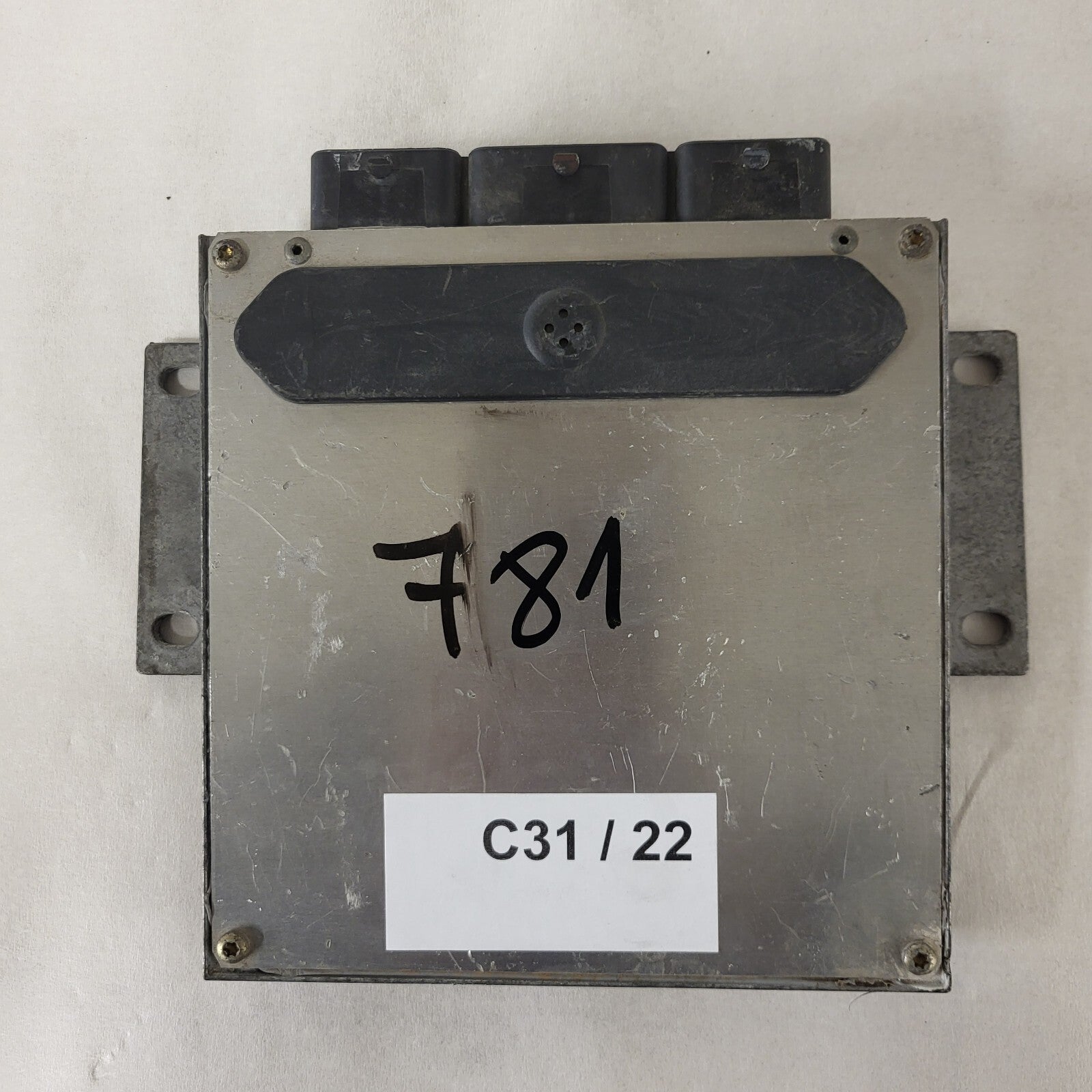 PEUGEOT CITROEN ECU / IAW 48P2.72 / SW 9647714780 / HW 9645989480 / MAGNETI MARE