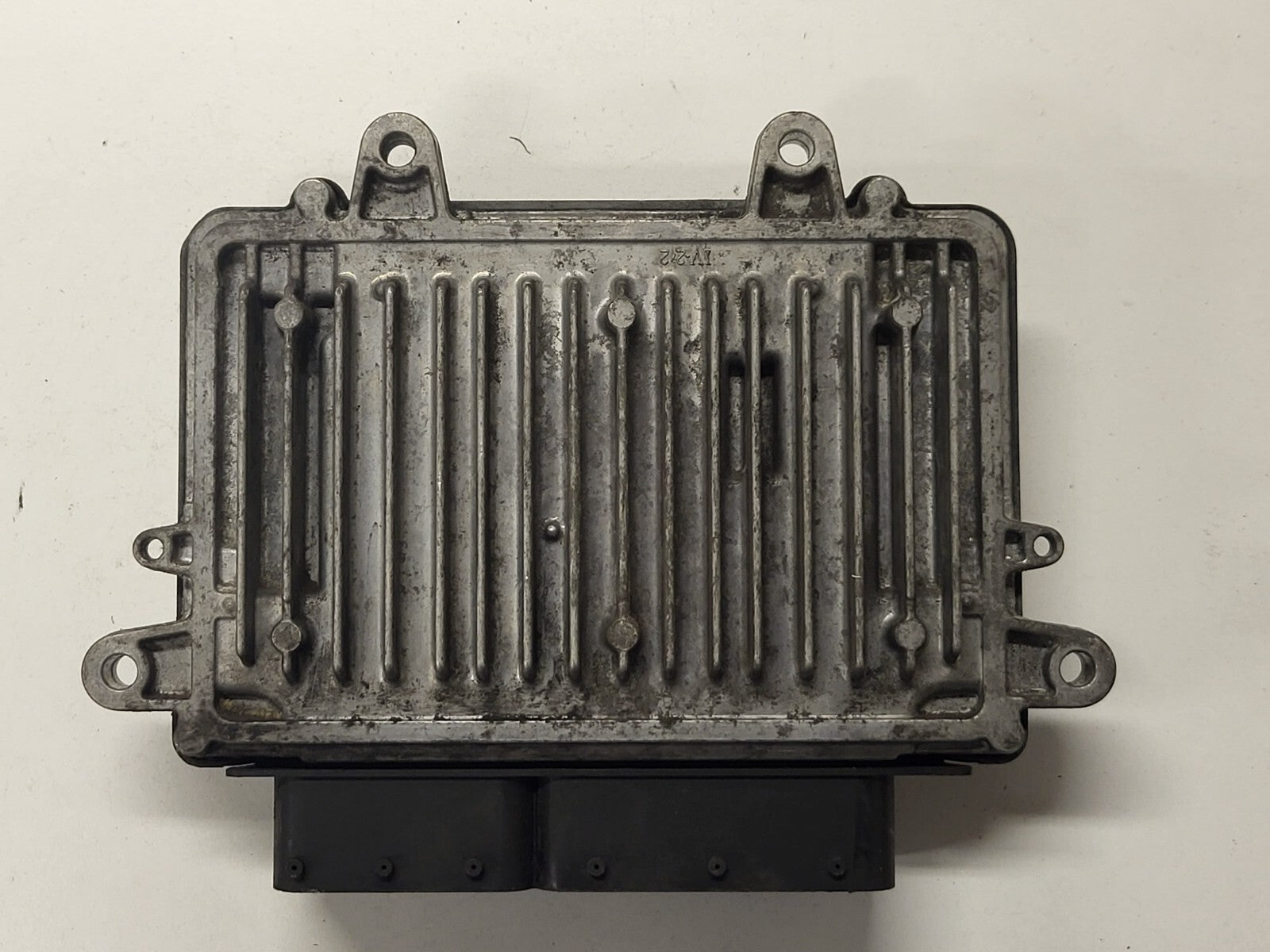 MERCEDES W169 W245  ECU / 0281015956 / A6401508034 / BOSCH