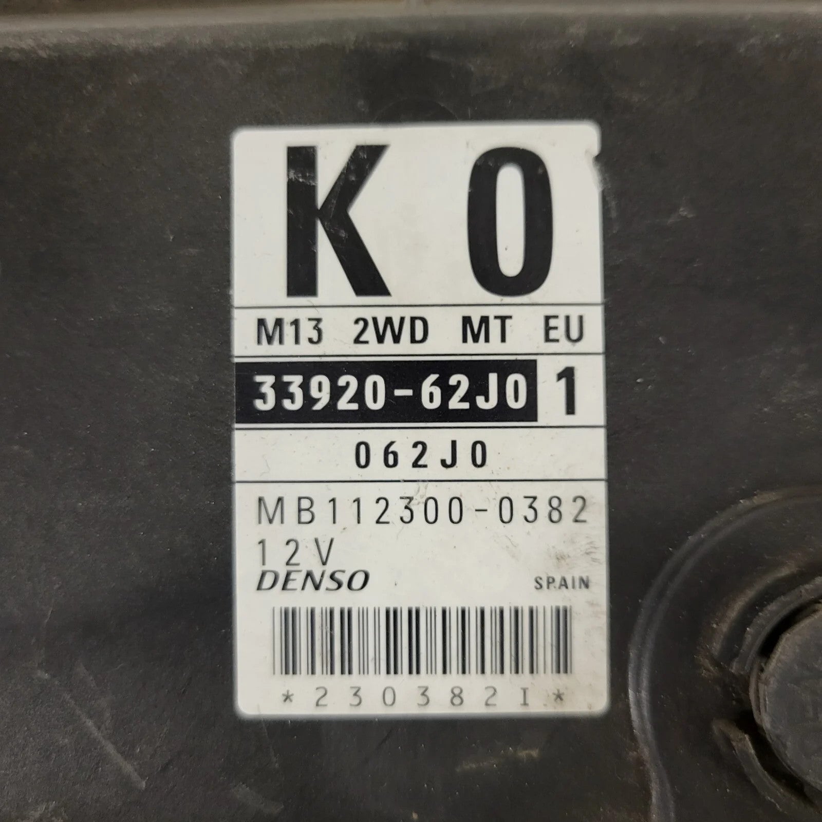 SUZUKI SWIFT ECU / 33920-62J0 / MB112300-0382 / M13 / DENSO