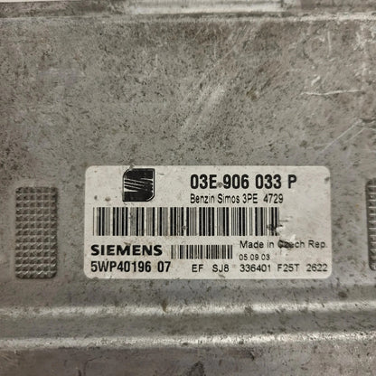 SEAT IBIZA ECU / 03E906033P / 5WP44304 07 / SIMOS 3PE SIEMENS