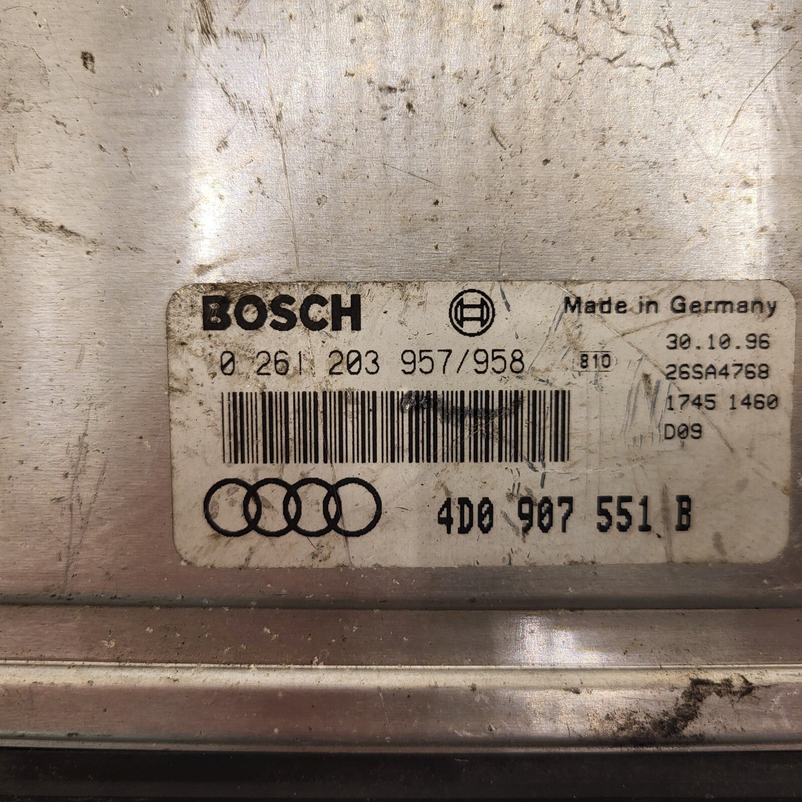 AUDI A4 A6 C5 2.8 ECU / 0261203957/958 / 4D0907551B / 4D0907551 / BOSCH