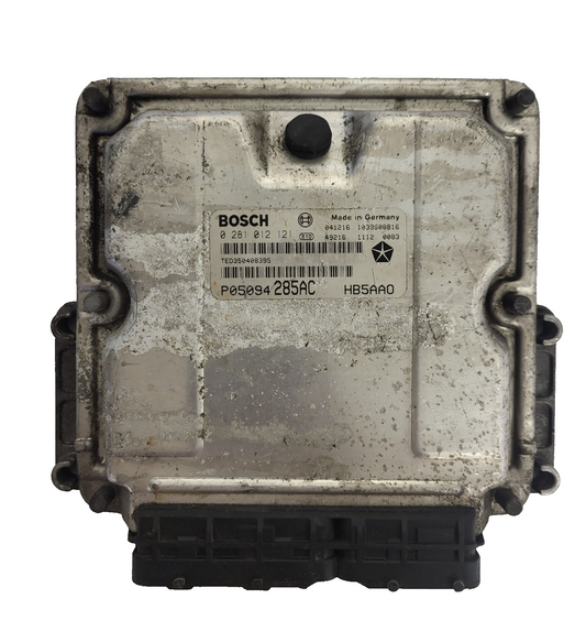 CHRYSLER VOYAGER ECU / 0281012121 / P05094285AC / BOSCH