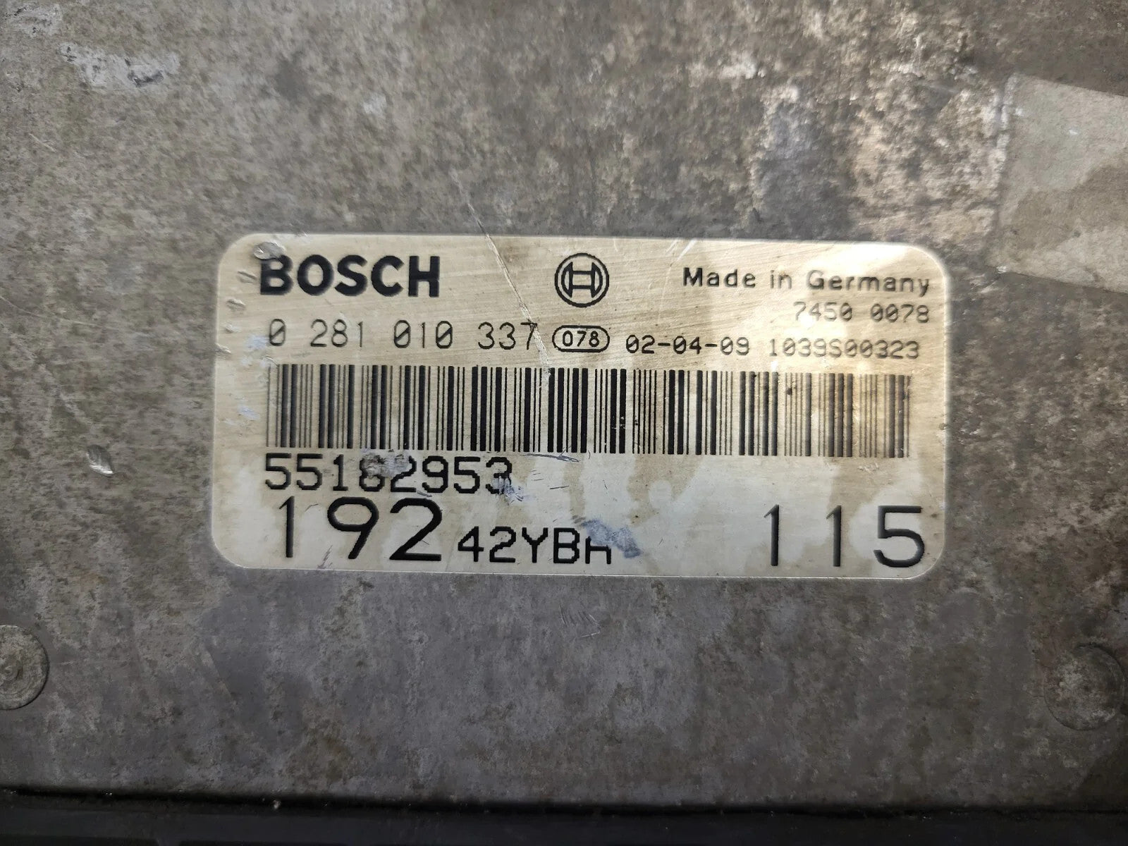 Fiat Stilo 1.9 JTD ECU / 0281010337 / 55182953 / 19242YBA / BOSCH