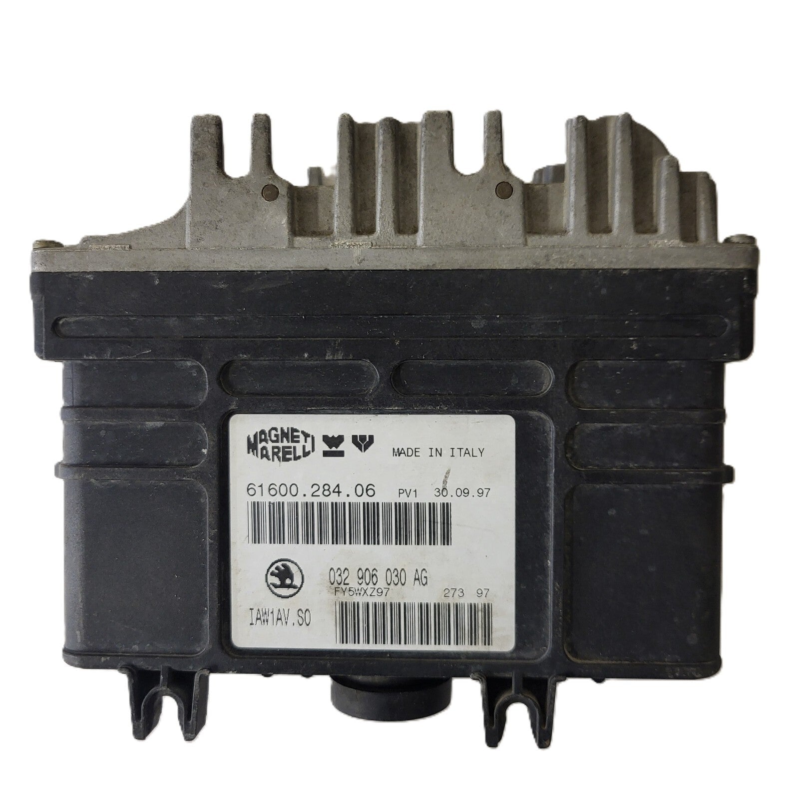 SKODA FELICIA ECU / 032906030AG / 61600.284.06 / IAW 1AV.SO MAGNETI MARELLI