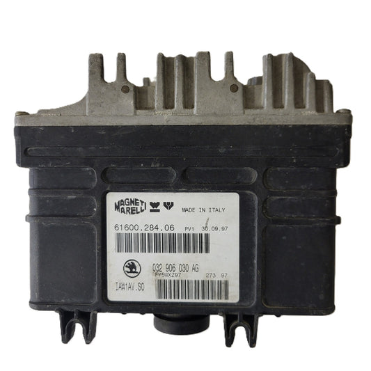 SKODA FELICIA ECU / 032906030AG / 61600.284.06 / IAW 1AV.SO MAGNETI MARELLI