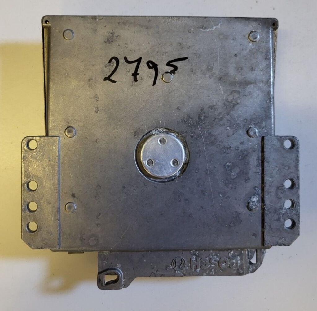 MERCEDES BENZ ECU / 0281001624 / A0175459232 / BOSCH