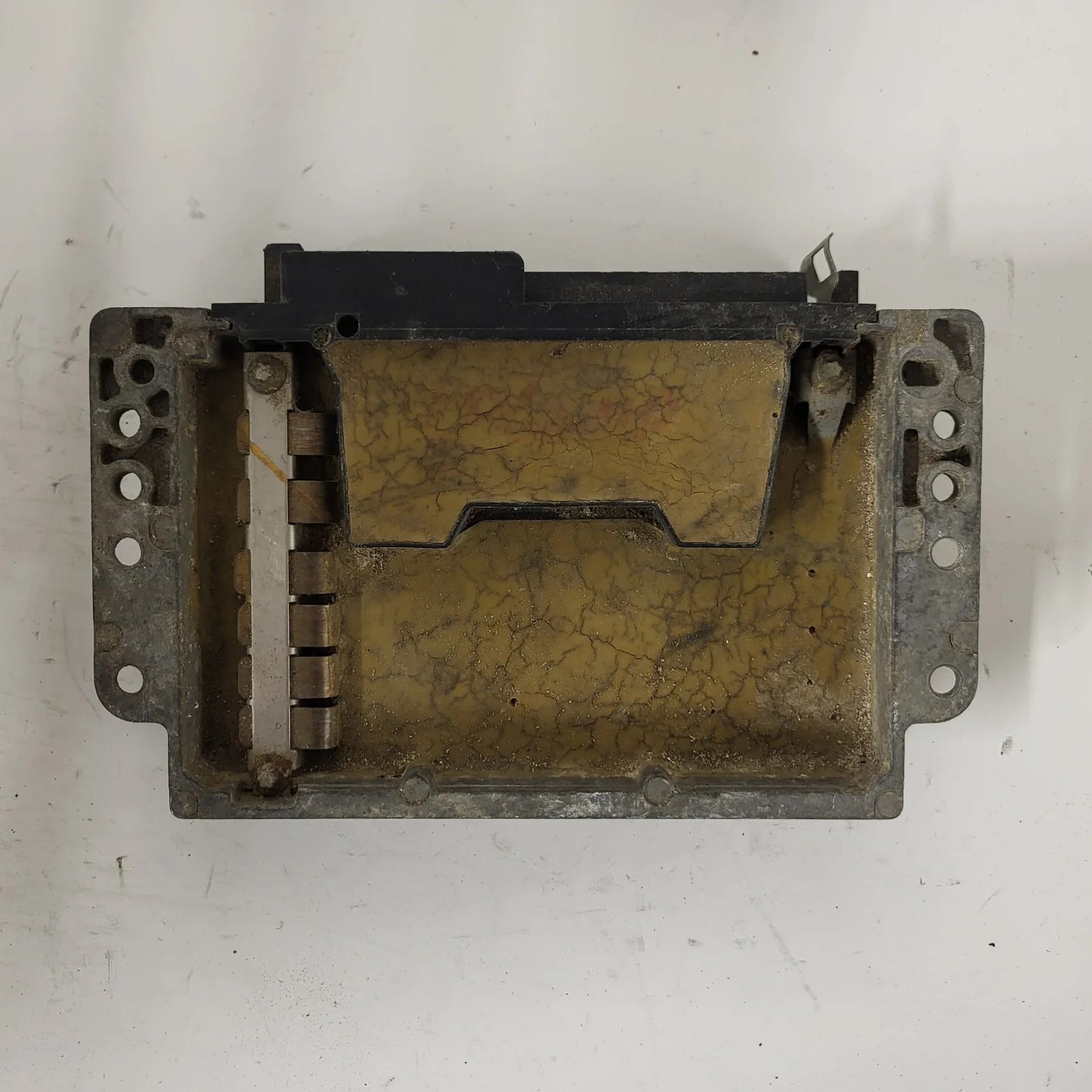 Renault Laguna ECU / S113717205D / HOM7700863477 / 7700102299 / SIEMENS
