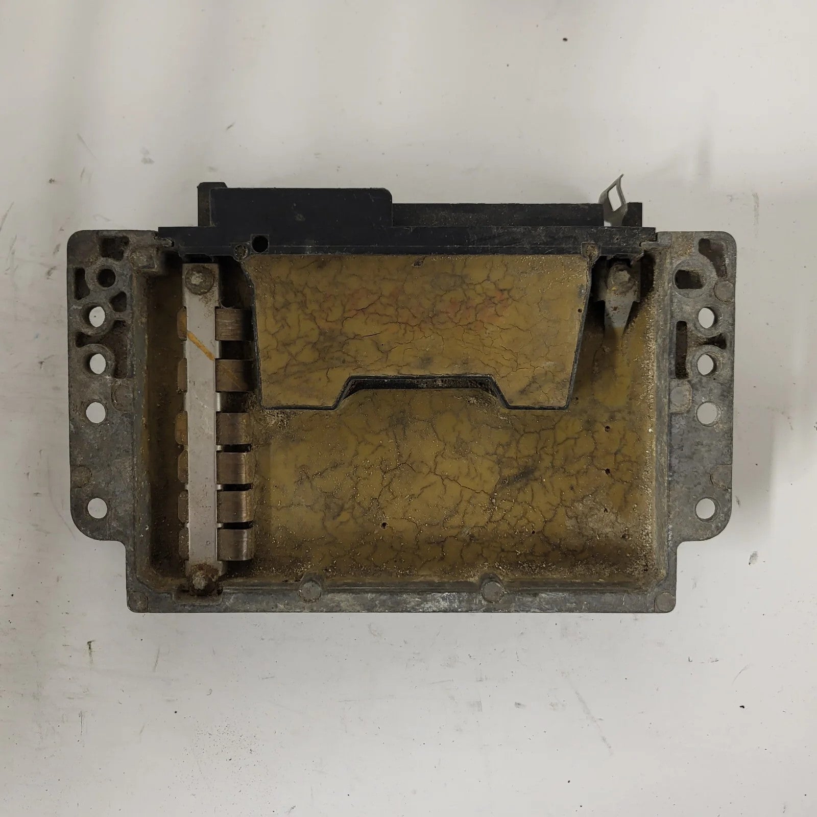 Renault Laguna ECU / S113717205D / HOM7700863477 / 7700102299 / SIEMENS