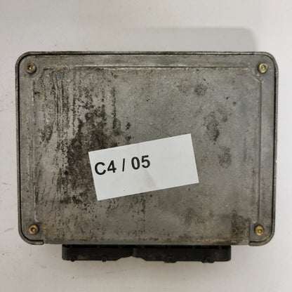 Opel Astra ECU / 0281001674 / 90562574 / LL / BOSCH