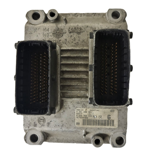 FIAT PUNTO 1.2 ECU / 0261206981 / 00467694030 / BOSCH