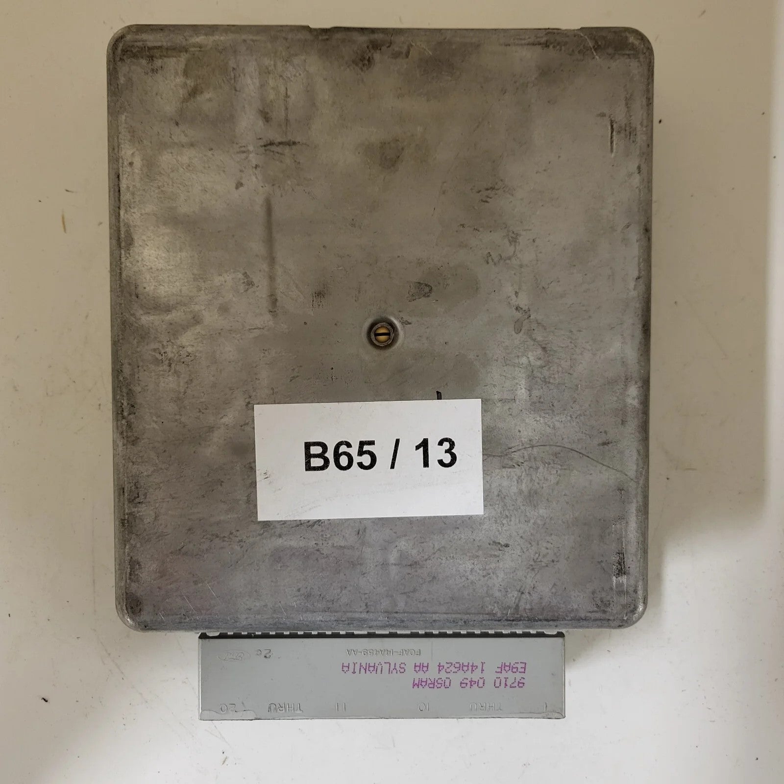 FORD ECU / 98FB-12A650-TA / 98FB12A650TA / LPE-627 / EEC-V