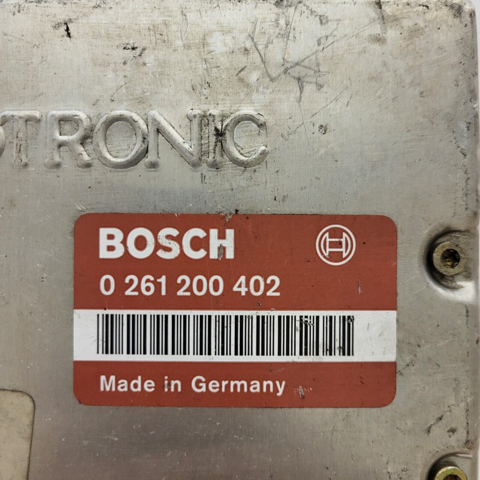BMW E34 M50 6 CL ECU 520 525 / 0261200402 / 1748037 / BOSCH
